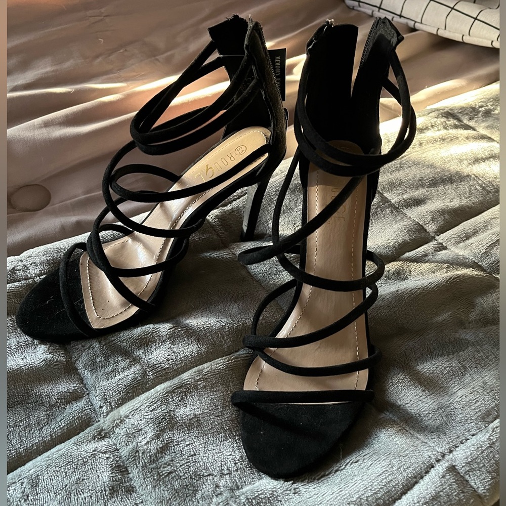Black strappy open toed heels